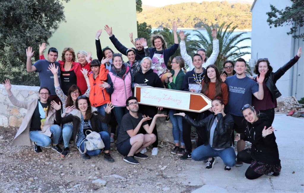 Učesnici na treningu- grupni portret
